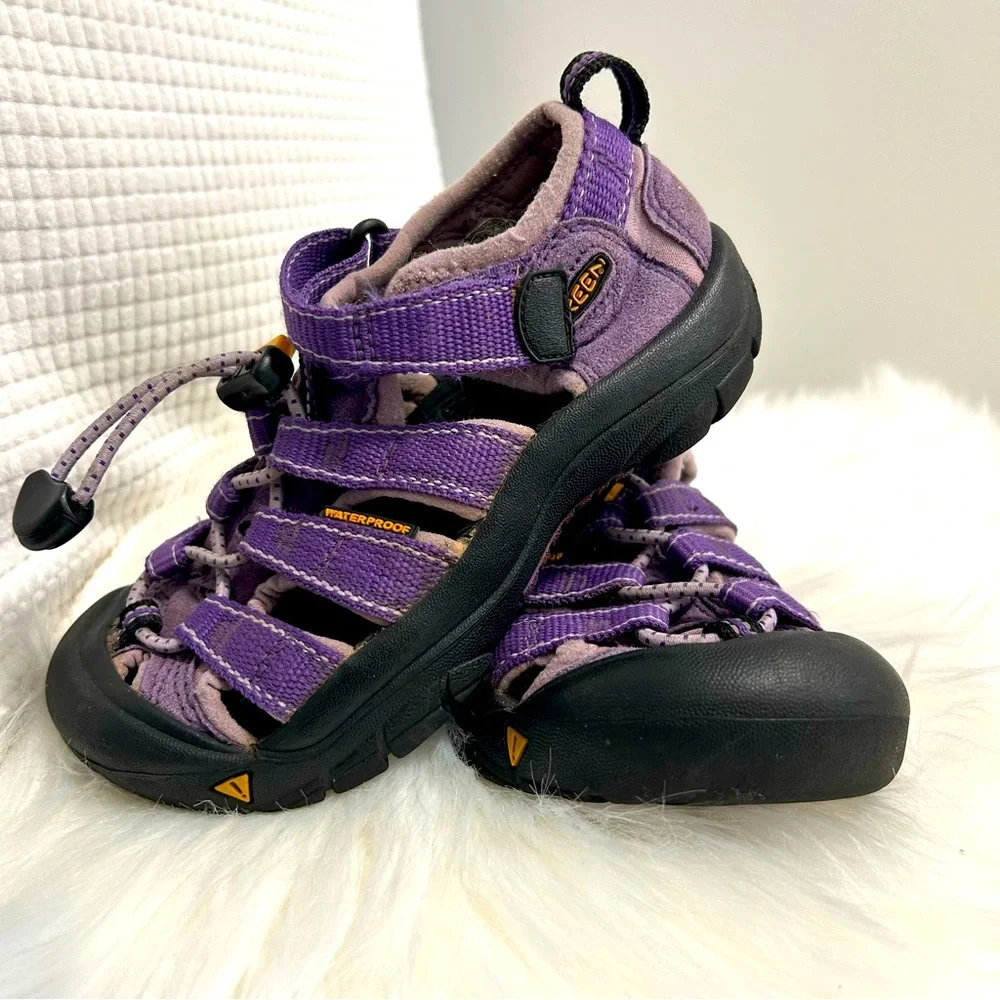 Keen Newport H2 Heliotrope Kids Purple black Sandals land Water Shoes